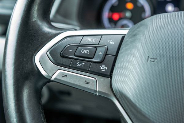 Volkswagen Transporter T6.1 2.0 TDI L2H1 | 150 PK | Turbo defect | Carplay | Cruise | Navi | Trekhaak | Airco