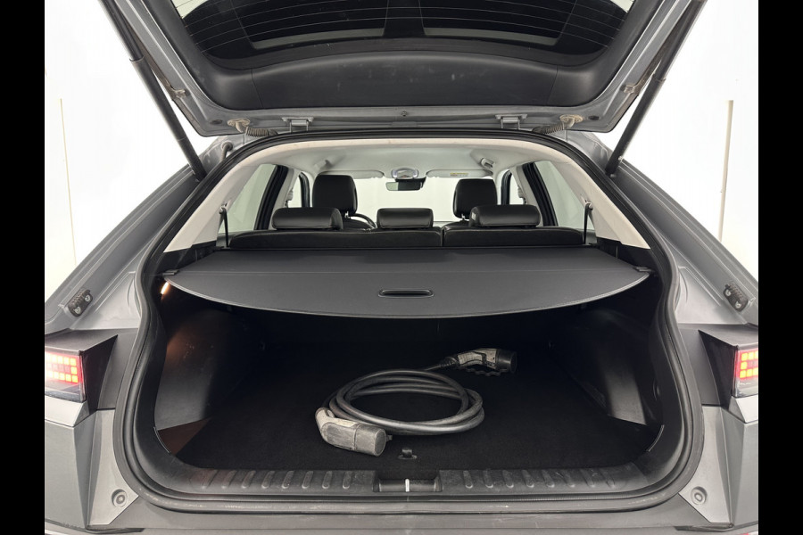 Hyundai IONIQ 5 Connect 73kWh [ 3-Fase-11kW ] {SOH-100%} (INCL-BTW) Aut *LEATHER-FABRIC | FULL-LED | DIGI-COCKPIT | AMBIENTLIGHT | DAB | SHIFTPADDLES | HEAD-UP | NAVI-FULLMAP | KEYLESS | CAMERA | HEATED-COMFORTSEATS | TOWBAR | PRIVACYGLASS  | 19"AL