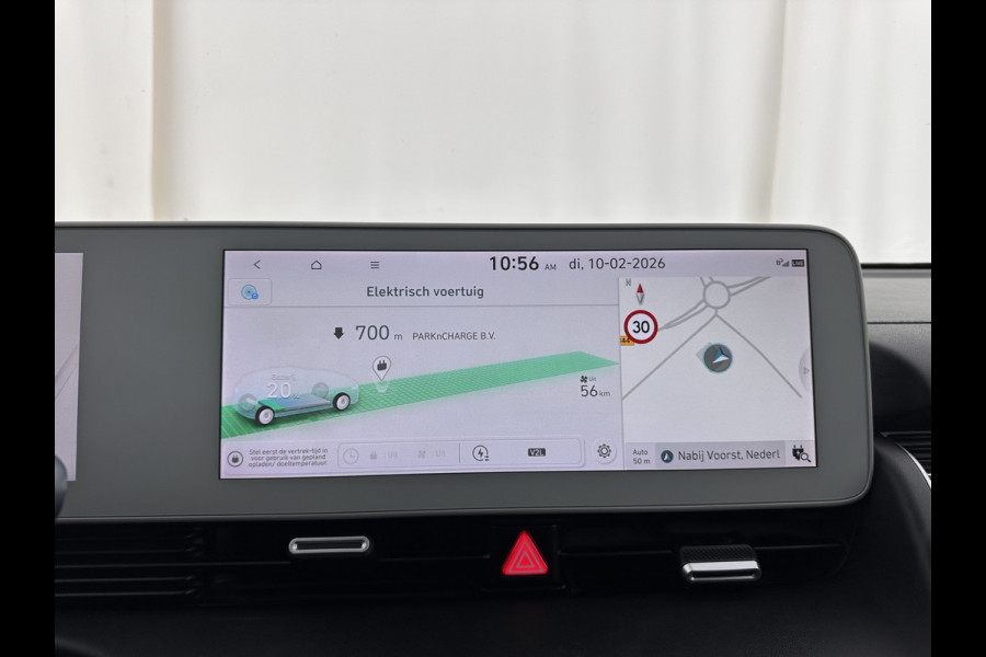 Hyundai IONIQ 5 Connect 73kWh [ 3-Fase-11kW ] {SOH-100%} (INCL-BTW) Aut *LEATHER-FABRIC | FULL-LED | DIGI-COCKPIT | AMBIENTLIGHT | DAB | SHIFTPADDLES | HEAD-UP | NAVI-FULLMAP | KEYLESS | CAMERA | HEATED-COMFORTSEATS | TOWBAR | PRIVACYGLASS  | 19"AL