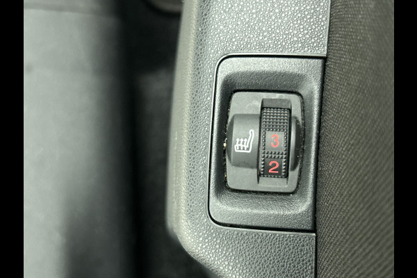 Citroën C3 1.5 HDi 102PK Shine / Stoelverwarming / 1/2 Leder / Airco-ecc./ Navigatie / Pack City Safety / Apk 04-2026