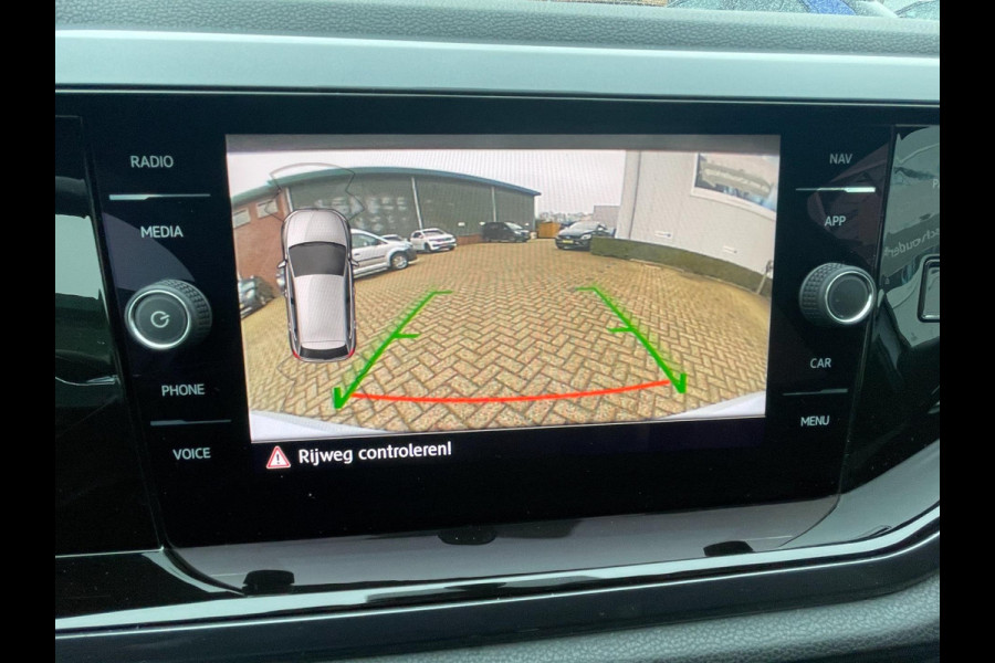 Volkswagen Polo 1.0 TSI R-line 2X | NL-auto | panoramadak | digitaal cockpit | LED pakket