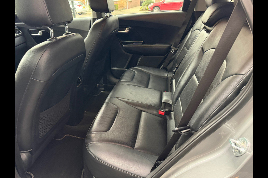 Kia Niro 1.6 GDi Hybrid DynamicPlusLine Carplay Navi NAP