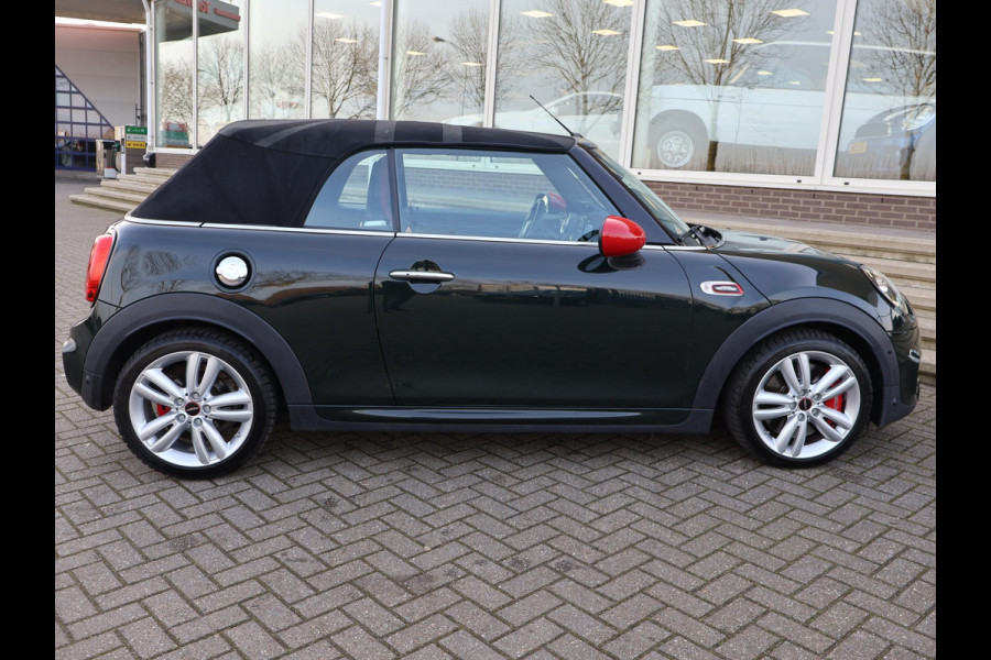 MINI Cabrio 2.0 JCW JOHN COOPER WORKS 231 PK REBEL GREEN | JCW STOELEN | ADAPTIVE CRUISE | ORIG. NL