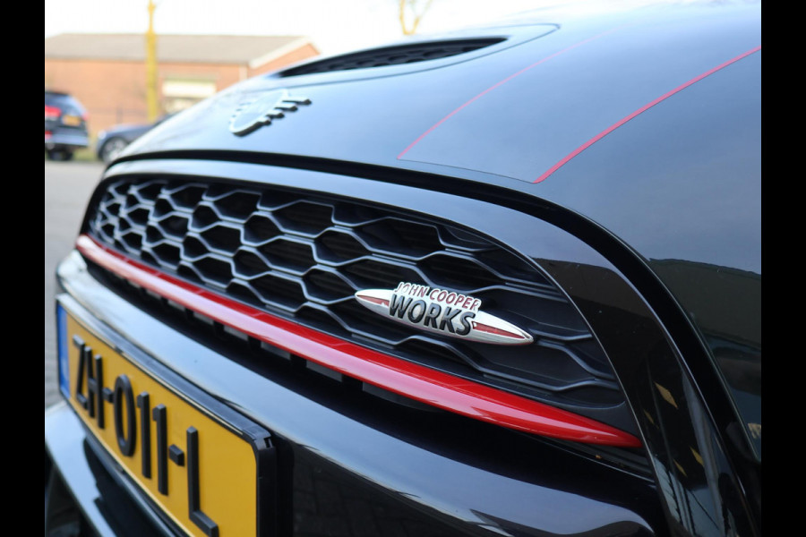 MINI Cabrio 2.0 JCW JOHN COOPER WORKS 231 PK REBEL GREEN | JCW STOELEN | ADAPTIVE CRUISE | ORIG. NL