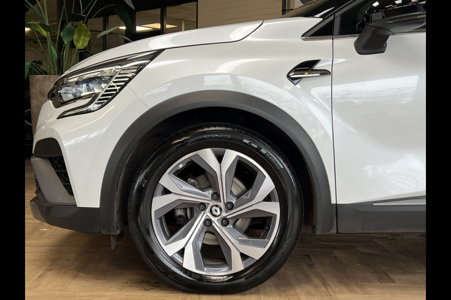 Renault Captur 1.6 E-Tech 160 R.S. Line | Groot Navi | 18" | Stoelverwarming | Camera | PDC V+A |