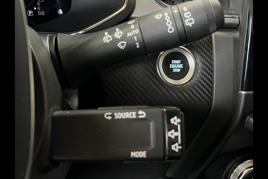 Renault Captur 1.6 E-Tech 160 R.S. Line | Groot Navi | 18" | Stoelverwarming | Camera | PDC V+A |