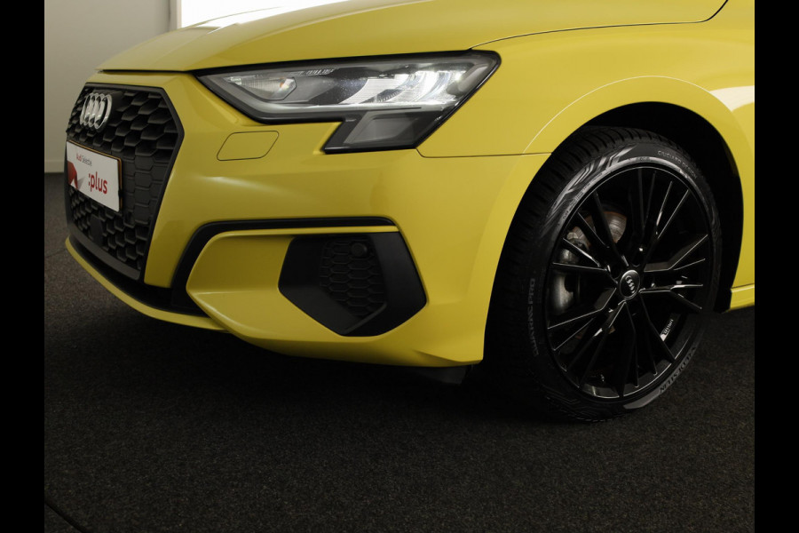 Audi A3 Sportback 30 TFSI Pro Line 110PK | Navigatie via app | Parkeersensoren | 18 inch Lichtmetalen velgen | Cruise controle