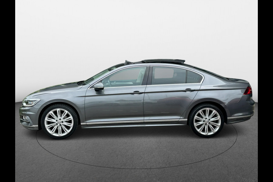 Volkswagen Passat 2.0 TDI Business Edition R l ACC l PANO l XENON