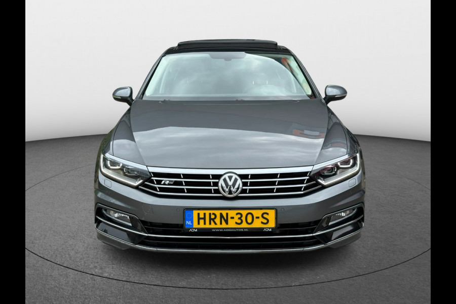 Volkswagen Passat 2.0 TDI Business Edition R l ACC l PANO l XENON