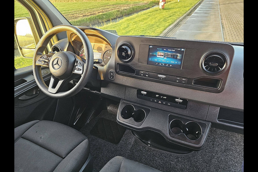 Mercedes-Benz Sprinter 315 1.9 CDI L3H2 RWD LED Automaat Navi PDC Camera 3 Zits Cruise Euro6 150 PK!
