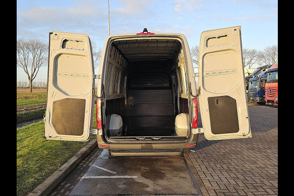 Mercedes-Benz Sprinter 315 1.9 CDI L3H2 RWD LED Automaat Navi PDC Camera 3 Zits Cruise Euro6 150 PK!