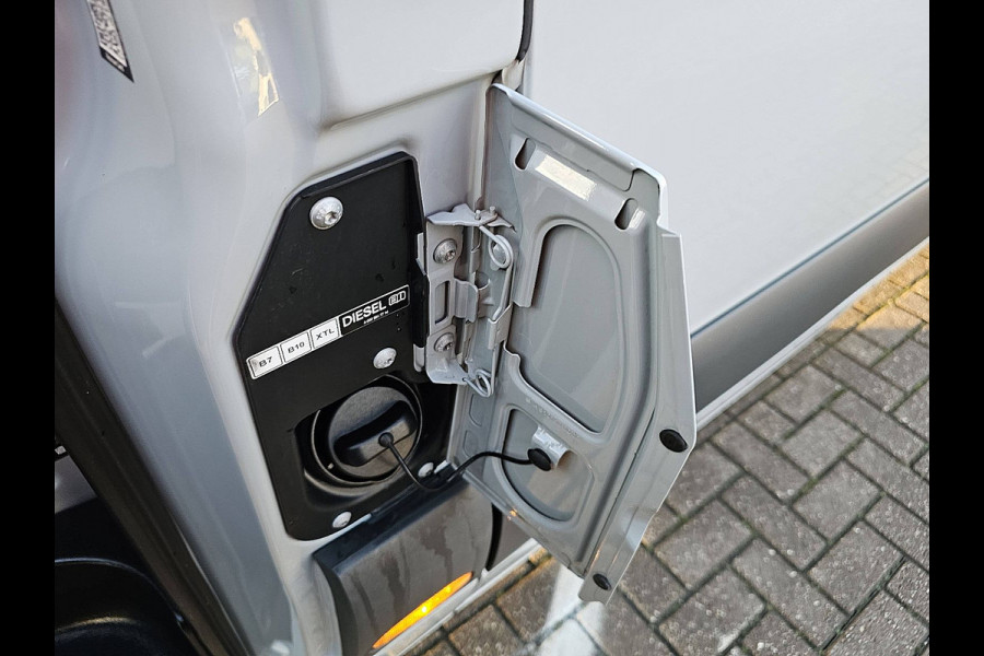 Mercedes-Benz Sprinter 315 1.9 CDI L3H2 RWD LED Automaat Navi PDC Camera 3 Zits Cruise Euro6 150 PK!