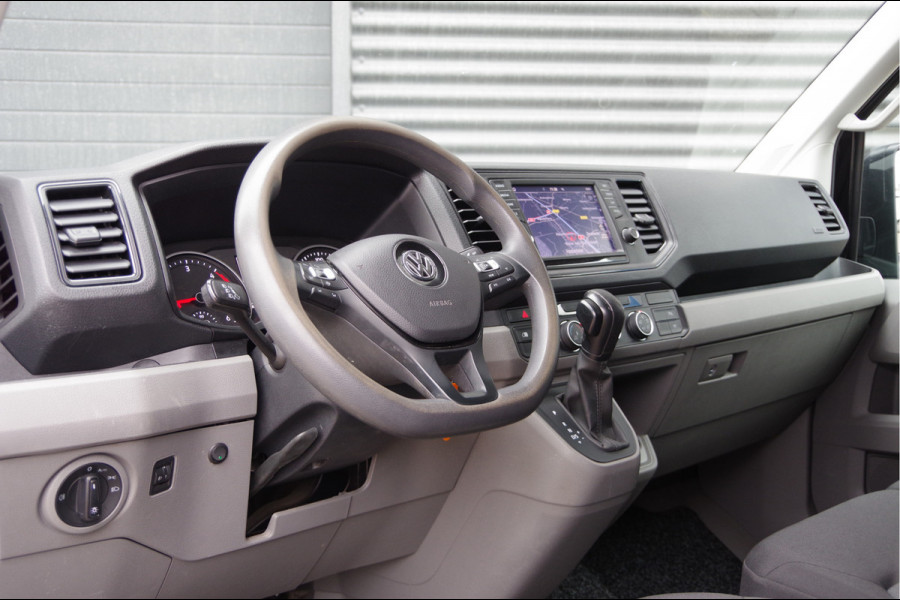 Volkswagen Crafter 35 2.0 TDI L3H3 177PK AUT. TREKHAAK, CAMERA, NAVI, CRUISE, CARPLAY, AIRCO, PARKEERSENSOREN