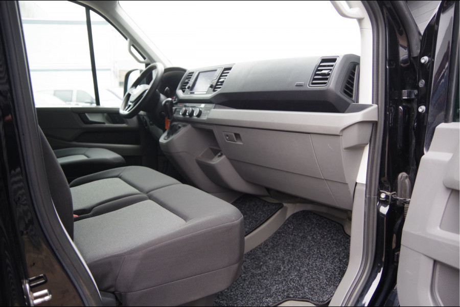 Volkswagen Crafter 35 2.0 TDI L3H3 177PK AUT. TREKHAAK, CAMERA, NAVI, CRUISE, CARPLAY, AIRCO, PARKEERSENSOREN