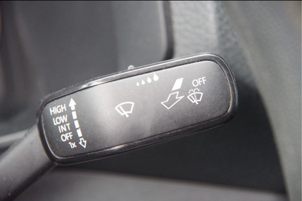 Volkswagen Crafter 35 2.0 TDI L3H3 177PK AUT. TREKHAAK, CAMERA, NAVI, CRUISE, CARPLAY, AIRCO, PARKEERSENSOREN