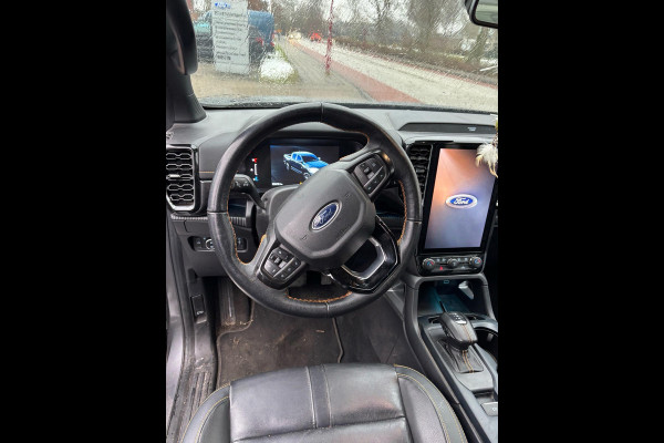 Ford Ranger 2.0 Super Cab EcoBlue Wildtrak 204pk Automaat | Trekhaak | Lederen Bekleding | Rollertop | 3.500kg Trekgewicht | Adaptieve Cruise