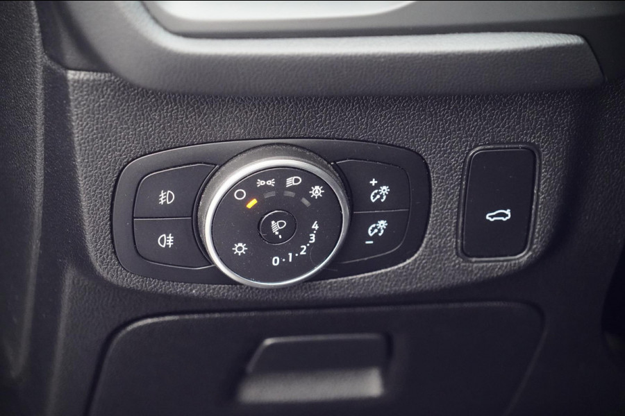 Ford FOCUS Wagon 1.5 EcoBoost ST Line Business / 1e Eigenaar / 112dkm NAP / Panodak / Incl. BTW / Navi