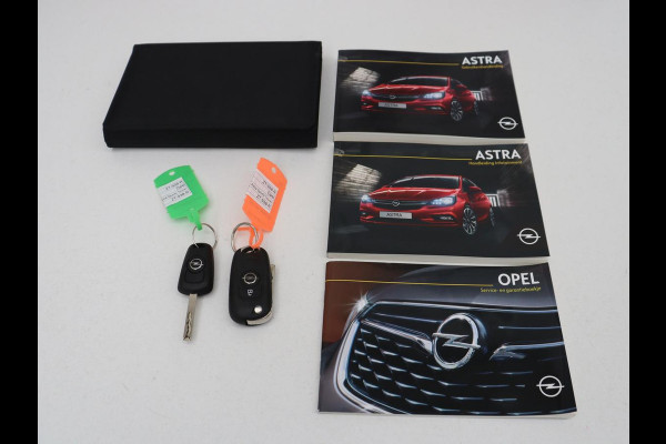Opel Astra 1.0 Turbo 120 Jaar Edition | Trekhaak | Carplay | Navigatie | Cruise control | Airco | Parkeerhulp | LED | 16'' Lichtmetalen velgen