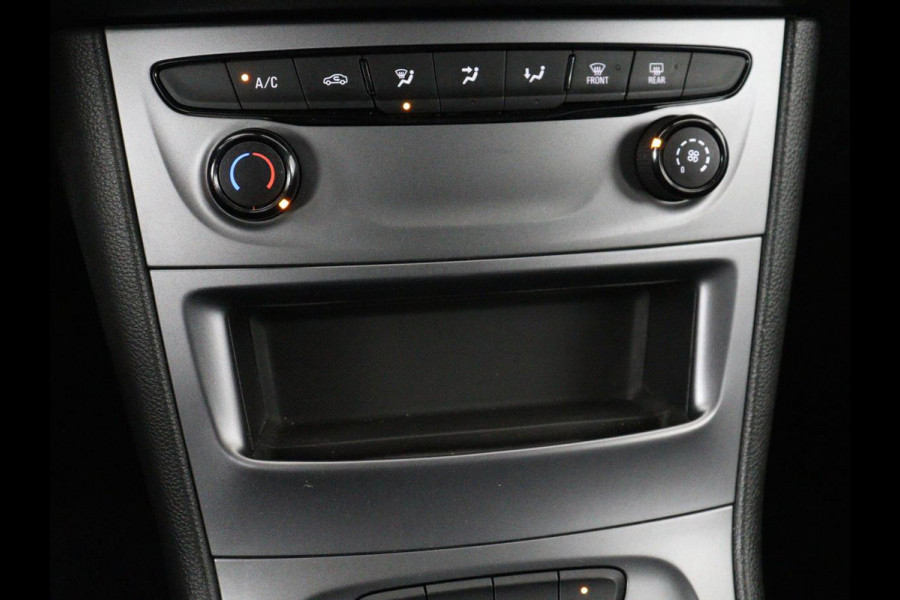 Opel Astra 1.0 Turbo 120 Jaar Edition | Trekhaak | Carplay | Navigatie | Cruise control | Airco | Parkeerhulp | LED | 16'' Lichtmetalen velgen