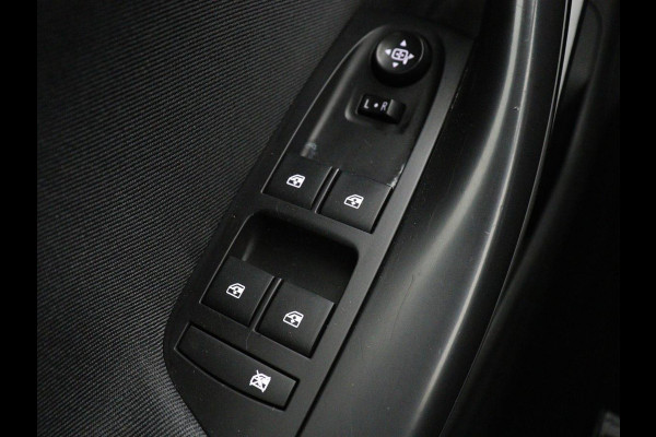 Opel Astra 1.0 Turbo 120 Jaar Edition | Trekhaak | Carplay | Navigatie | Cruise control | Airco | Parkeerhulp | LED | 16'' Lichtmetalen velgen