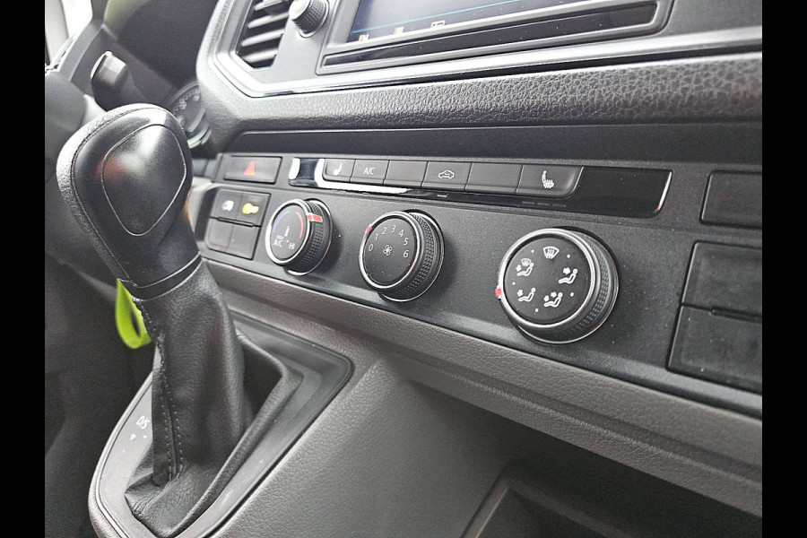 Volkswagen Crafter 35 2.0 TDI L4H3 Automaat Navi Camera Airco Cruise Control PDC Trekhaak Euro6 177 PK!