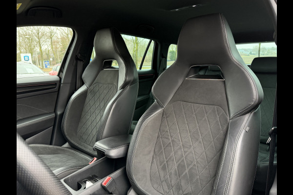 Škoda Kodiaq 1.5 TSI Sportline Business / Keyless / Afn. Trekhaak (1.800 KG) / Parkeersensoren / Carplay / 19'' LM / Camera /