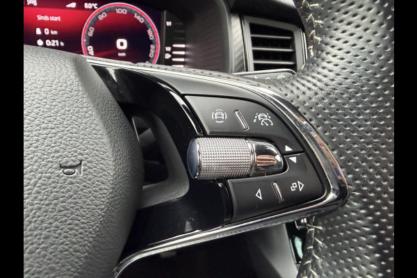 Škoda Kodiaq 1.5 TSI Sportline Business / Keyless / Afn. Trekhaak (1.800 KG) / Parkeersensoren / Carplay / 19'' LM / Camera /