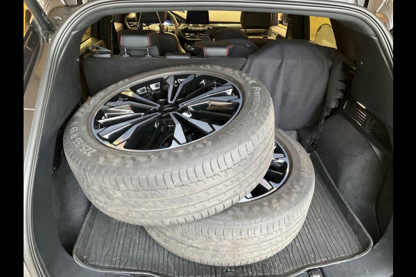 Ford Kuga 2.5 PHEV ST-Line X 225pk Afneembare Trekhaak | Adaptieve Cruise | Winterpack | 19 inch velgen | Head up Display | Achteruitrijcamera