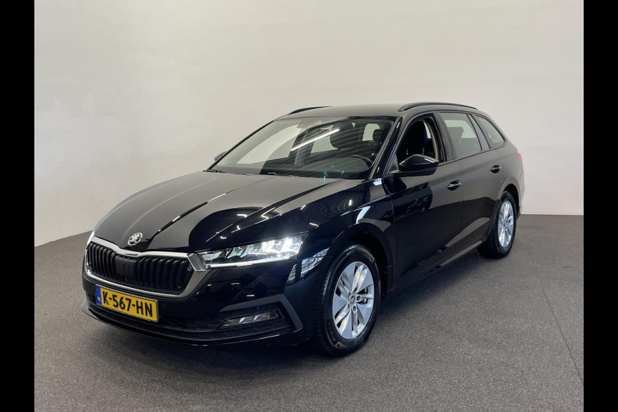 Škoda Octavia Combi 1.0 e-TSI Business Edition Airco ECC Navi Carplay PDC VA DAB+ Full LED Cruise Control