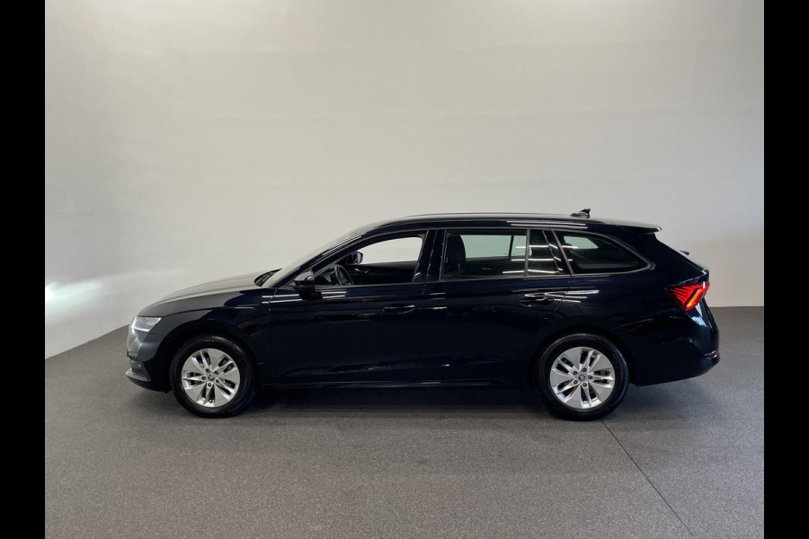 Škoda Octavia Combi 1.0 e-TSI Business Edition Airco ECC Navi Carplay PDC VA DAB+ Full LED Cruise Control