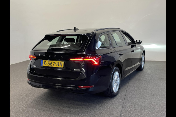Škoda Octavia Combi 1.0 e-TSI Business Edition Airco ECC Navi Carplay PDC VA DAB+ Full LED Cruise Control