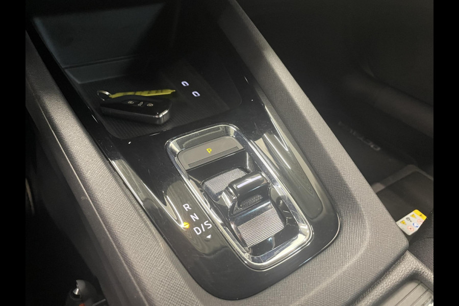 Škoda Octavia Combi 1.0 e-TSI Business Edition Airco ECC Navi Carplay PDC VA DAB+ Full LED Cruise Control