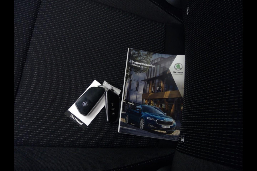 Škoda Octavia Combi 1.0 e-TSI Business Edition Airco ECC Navi Carplay PDC VA DAB+ Full LED Cruise Control