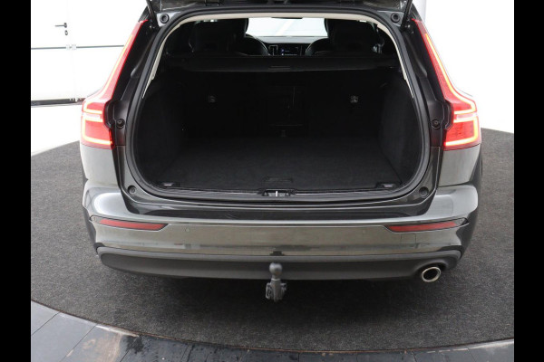 Volvo V60 2.0 D3 Momentum Pro | Trekhaak | Half leder | Carplay | Navigatie | Full LED | Cruise control | Parkeerhulp | Bluetooth