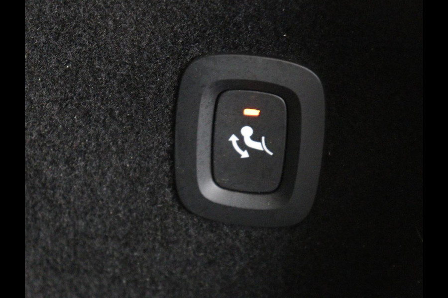 Volvo V60 2.0 D3 Momentum Pro | Trekhaak | Half leder | Carplay | Navigatie | Full LED | Cruise control | Parkeerhulp | Bluetooth