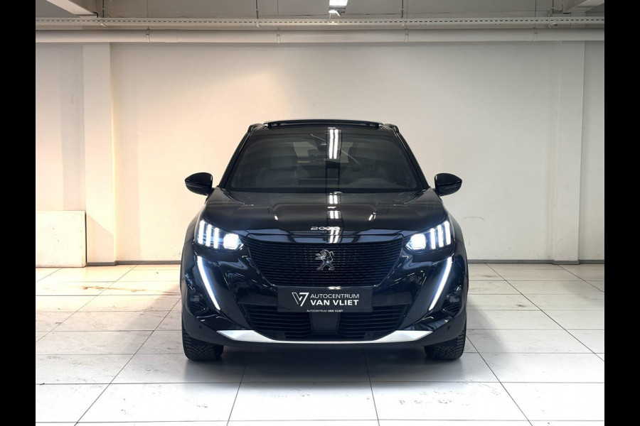 Peugeot e-2008 EV GT 50 kWh | ELEKTRISCH SCHUIFDAK | Alcantara | Stoelverwarming | Navigatie | Adaptive cruise control