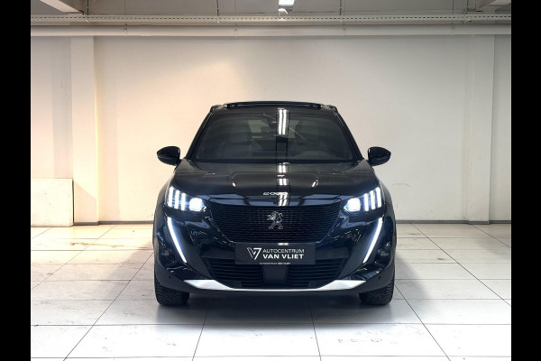 Peugeot e-2008 EV GT 50 kWh | ELEKTRISCH SCHUIFDAK | Alcantara | Stoelverwarming | Navigatie | Adaptive cruise control