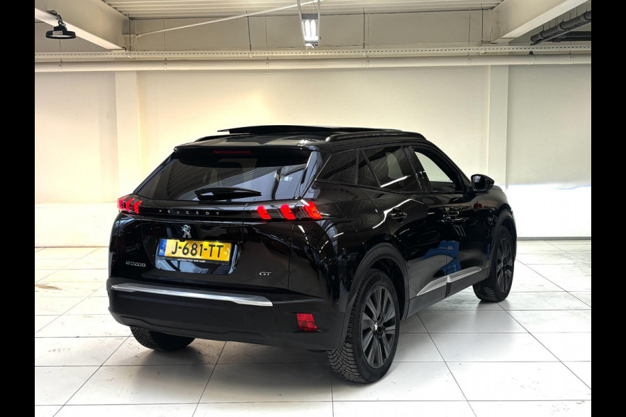 Peugeot e-2008 EV GT 50 kWh | ELEKTRISCH SCHUIFDAK | Alcantara | Stoelverwarming | Navigatie | Adaptive cruise control