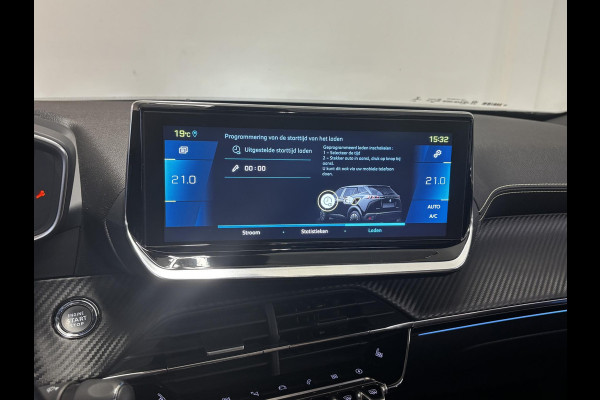 Peugeot e-2008 EV GT 50 kWh | ELEKTRISCH SCHUIFDAK | Alcantara | Stoelverwarming | Navigatie | Adaptive cruise control