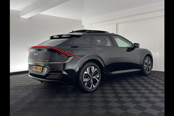 Kia Ev6 GT-Line 77.4 kWh (3-Fase-11kW) {SOH-96%} (INCL-BTW) Aut. *HEATPUMP | PANO | HEAD-UP | LEATHER-ALCANTARA | ADAPTIVE-CRUISE | DIGI-COCKPIT | MERIDIAN-AUDIO | MEMORYPACK | FULL-LED | KEYLESS | TOPVIEW | DAB | BLINDSPOT | NAVI-FULLMAP |