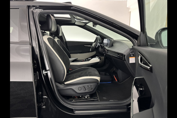 Kia Ev6 GT-Line 77.4 kWh (3-Fase-11kW) {SOH-96%} (INCL-BTW) Aut. *HEATPUMP | PANO | HEAD-UP | LEATHER-ALCANTARA | ADAPTIVE-CRUISE | DIGI-COCKPIT | MERIDIAN-AUDIO | MEMORYPACK | FULL-LED | KEYLESS | TOPVIEW | DAB | BLINDSPOT | NAVI-FULLMAP |