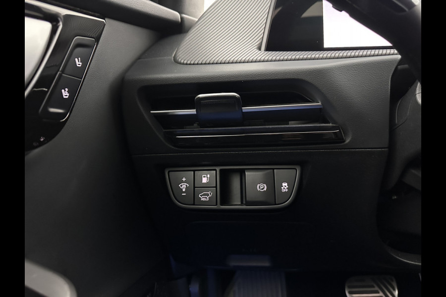 Kia Ev6 GT-Line 77.4 kWh (3-Fase-11kW) {SOH-96%} (INCL-BTW) Aut. *HEATPUMP | PANO | HEAD-UP | LEATHER-ALCANTARA | ADAPTIVE-CRUISE | DIGI-COCKPIT | MERIDIAN-AUDIO | MEMORYPACK | FULL-LED | KEYLESS | TOPVIEW | DAB | BLINDSPOT | NAVI-FULLMAP |