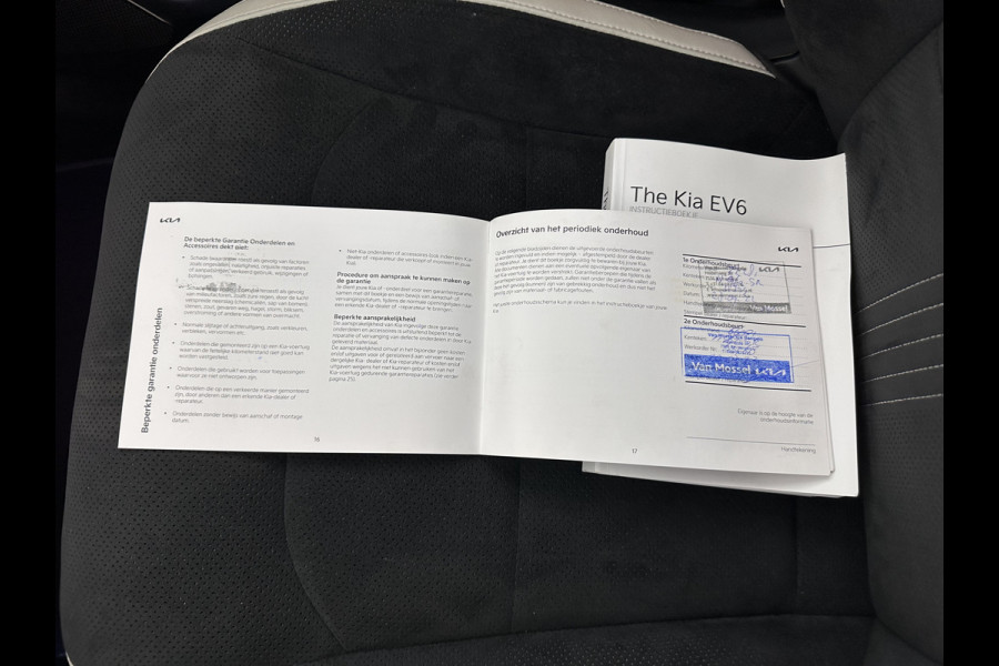 Kia Ev6 GT-Line 77.4 kWh (3-Fase-11kW) {SOH-96%} (INCL-BTW) Aut. *HEATPUMP | PANO | HEAD-UP | LEATHER-ALCANTARA | ADAPTIVE-CRUISE | DIGI-COCKPIT | MERIDIAN-AUDIO | MEMORYPACK | FULL-LED | KEYLESS | TOPVIEW | DAB | BLINDSPOT | NAVI-FULLMAP |