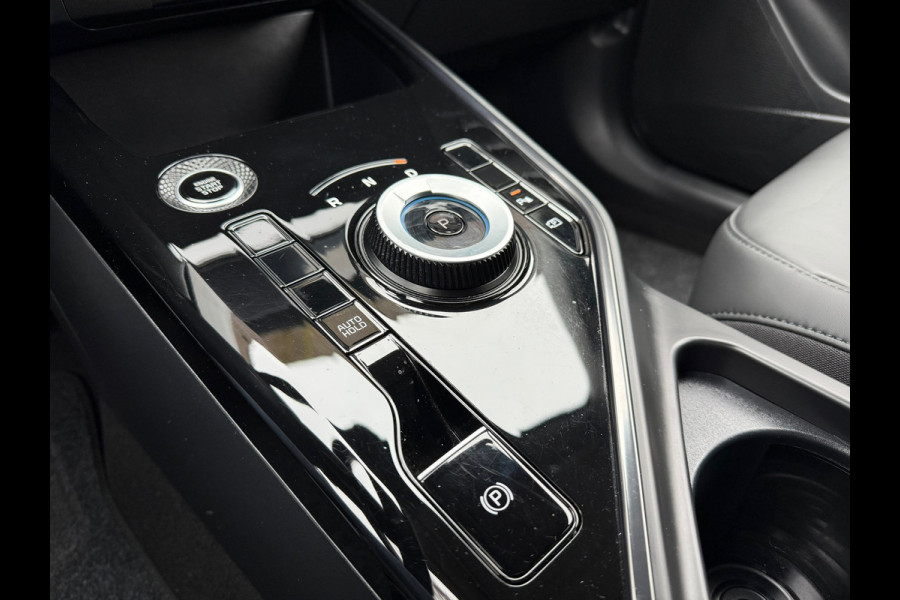 Kia Niro 1.6 GDi Hybrid DynamicLine - Automaat - Navi - Climate - Parkeerhulp