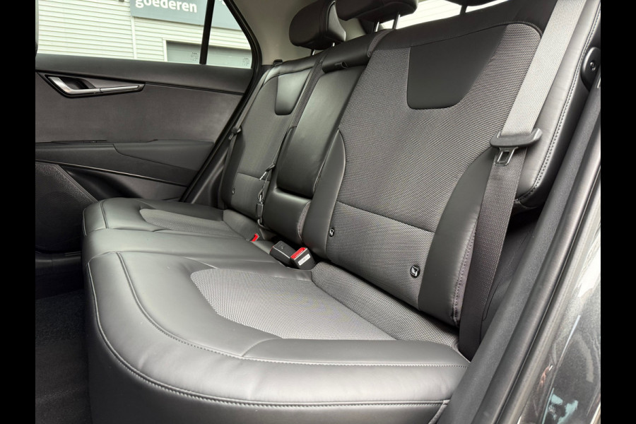 Kia Niro 1.6 GDi Hybrid DynamicLine - Automaat - Navi - Climate - Parkeerhulp