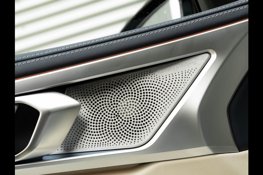 BMW 8 Serie Gran Coupé M850i - Individual Full Option - Carbon Dak+Exterieur - Bowers & Wilkins