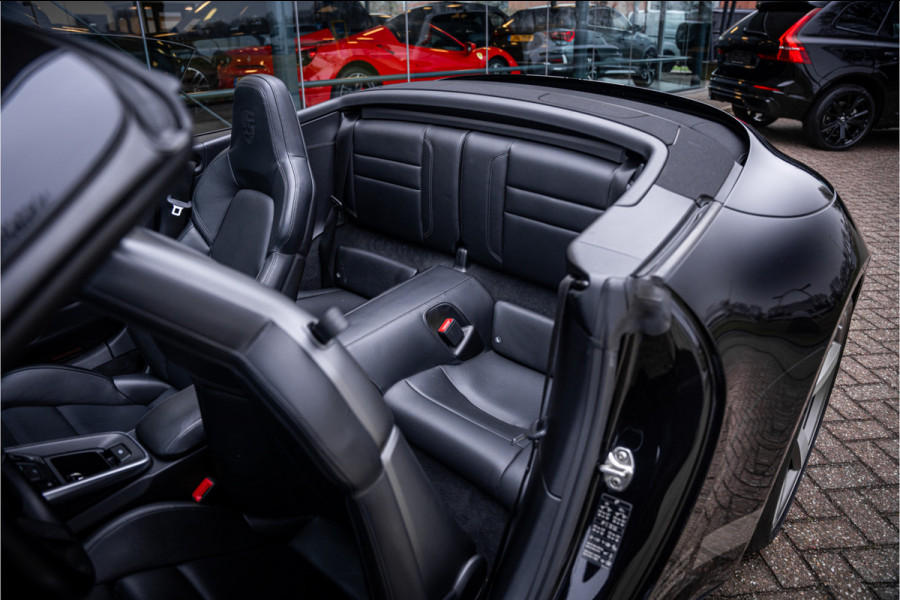 Porsche 911 Cabrio 4S (450pk) Sport Design ** Ventilatie ** 4 wielsturing ** BOSE ** Classic 21"