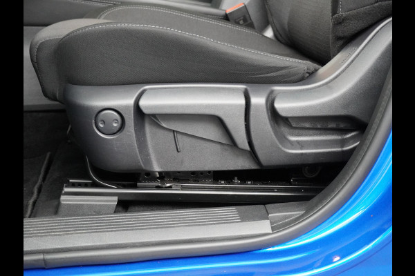 Nissan QASHQAI 1.5 e-Power Business Executive Apple  Carplay/Android Auto - Cruise Control - Dodehoekdetectie - 360 graden camera - Navigatie - Panorama dak - Stoelverwarming - Virena Zekerheidspakket €895,-