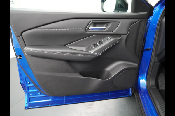 Nissan QASHQAI 1.5 e-Power Business Executive Apple  Carplay/Android Auto - Cruise Control - Dodehoekdetectie - 360 graden camera - Navigatie - Panorama dak - Stoelverwarming - Virena Zekerheidspakket €895,-