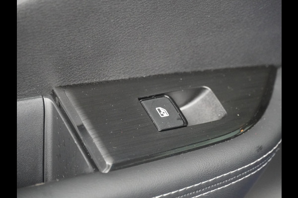 Nissan QASHQAI 1.5 e-Power Business Executive Apple  Carplay/Android Auto - Cruise Control - Dodehoekdetectie - 360 graden camera - Navigatie - Panorama dak - Stoelverwarming - Virena Zekerheidspakket €895,-